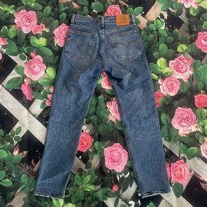 Levi’s Wedgie Fit Jeans
